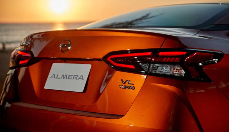 Nissan Almera 2021 ra mắt với giá từ 470 triệu, nhập khẩu Thái Lan